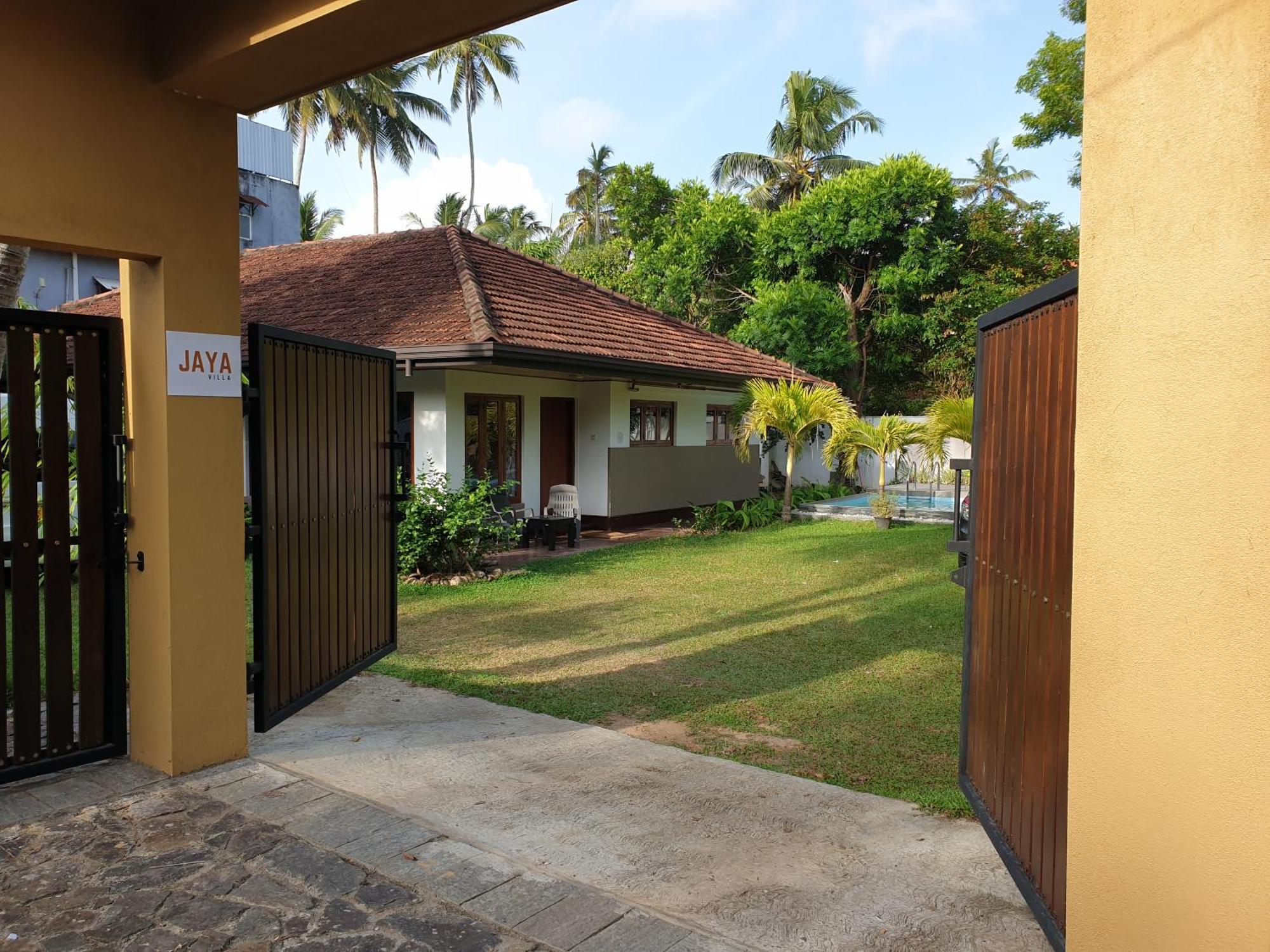 Jaya Villa Hikkaduwa Exterior photo